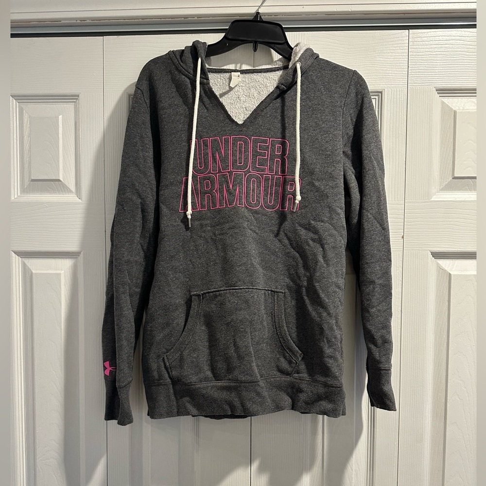 Grey/pink Under Armour Sweatshirt